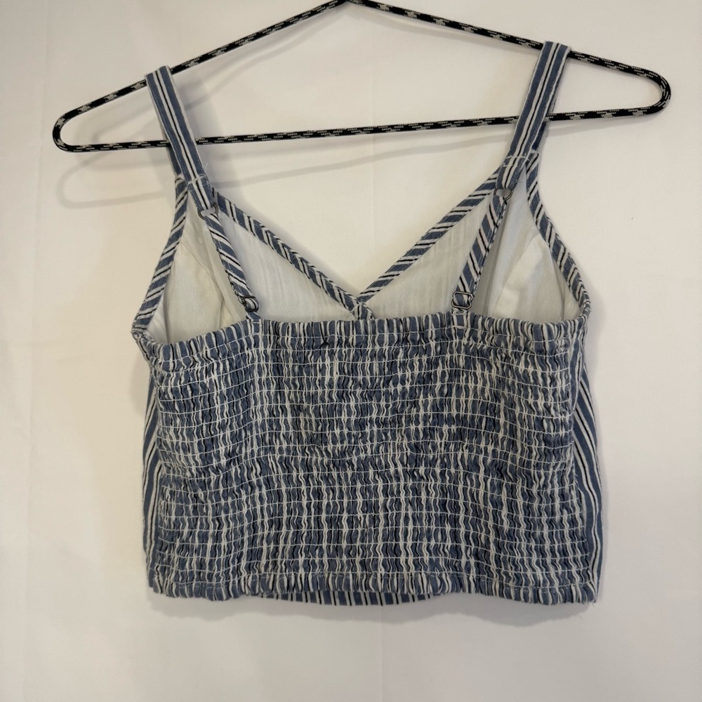 Hollister Women’s Small Blue Stripe Boho Crop Tank Top Buttons - Picture 3 of 5